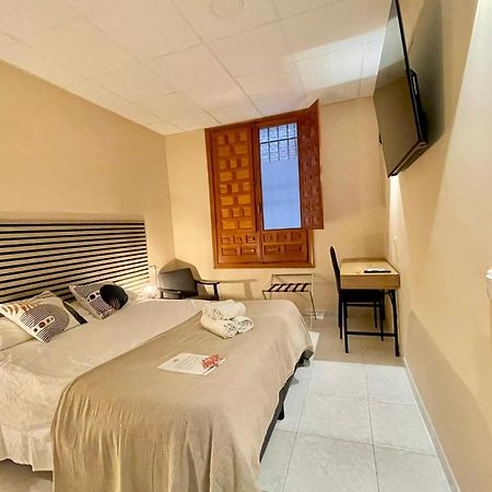 טולדו Jubilus Rooms מראה חיצוני תמונה